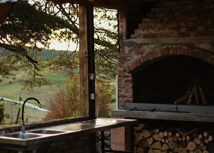 Vikendica Pino Ferienhaus Han Pijesak